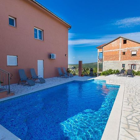 Apartments Tomica Novi Vinodolski Εξωτερικό φωτογραφία