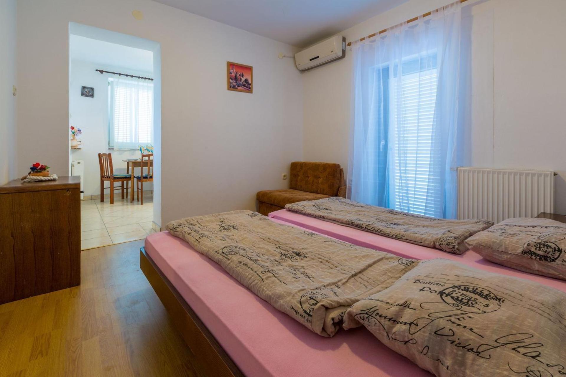 Apartments Tomica Novi Vinodolski Εξωτερικό φωτογραφία