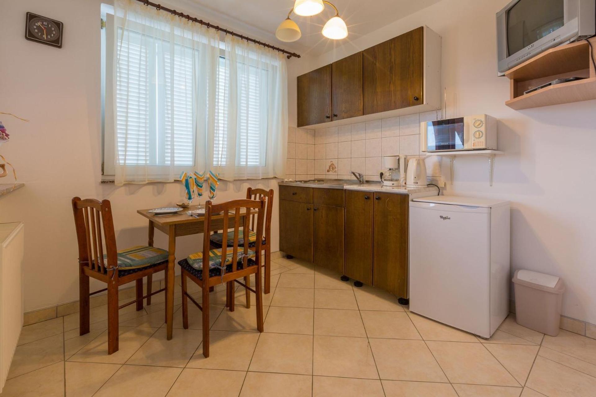 Apartments Tomica Novi Vinodolski Εξωτερικό φωτογραφία