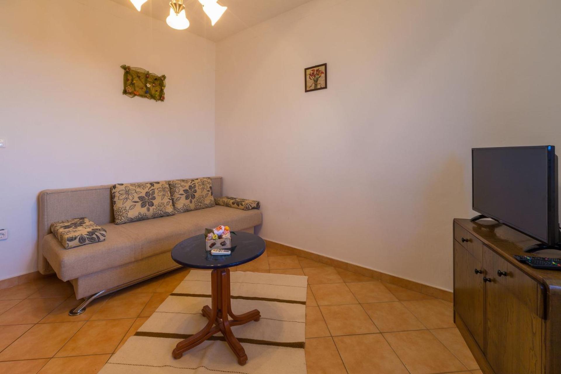 Apartments Tomica Novi Vinodolski Εξωτερικό φωτογραφία