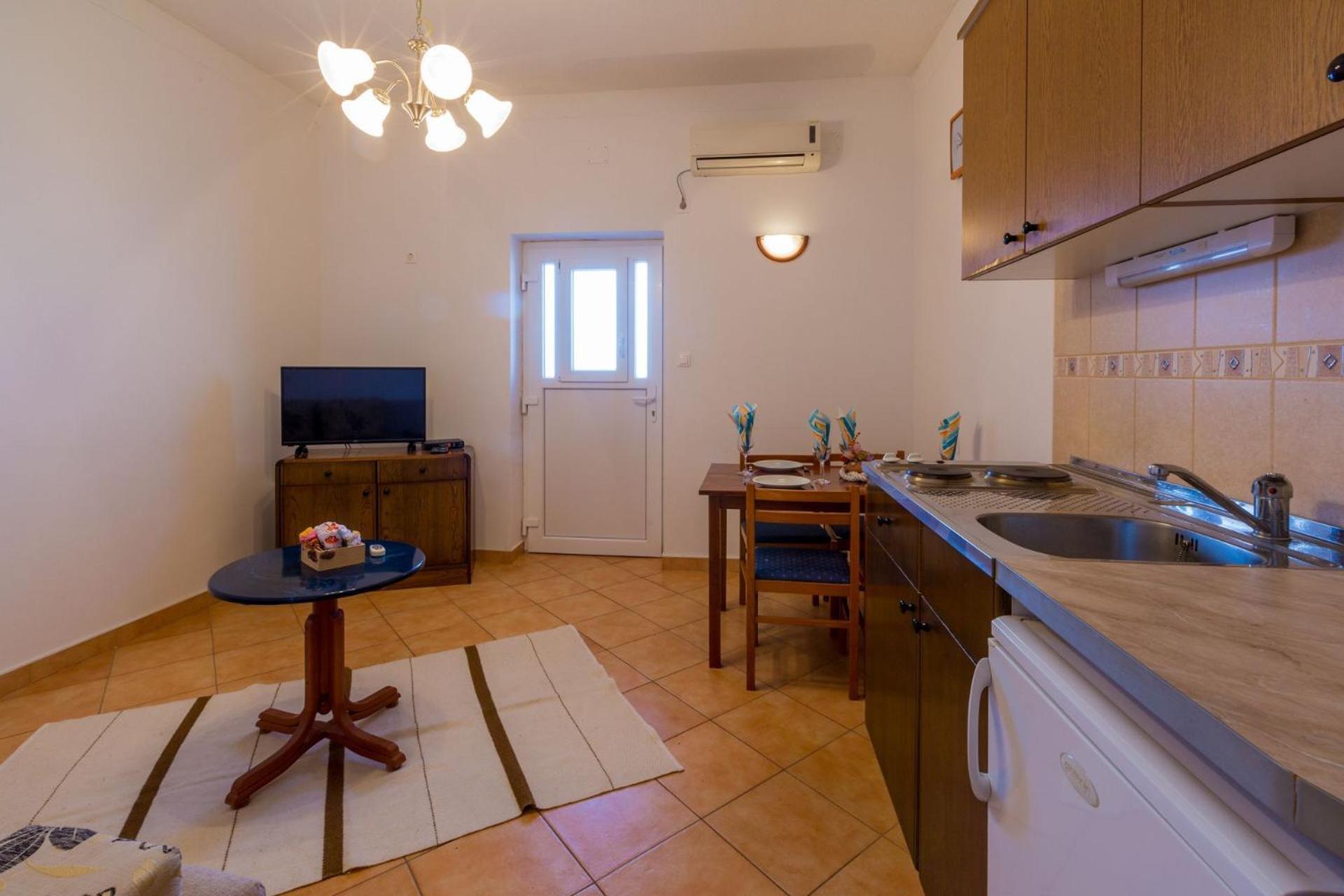 Apartments Tomica Novi Vinodolski Εξωτερικό φωτογραφία